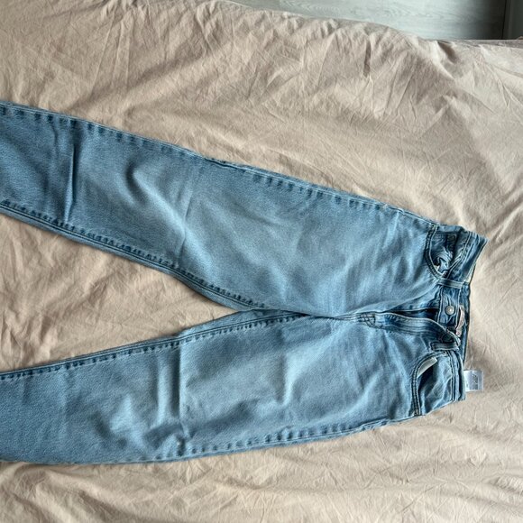 Levis size 24 high loose taper jeans - Picture 4 of 4